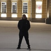  -,  Ruslan, 27