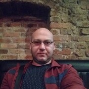  Jelcz,  Andrei, 39
