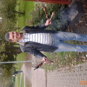 ,   Jarik, 42 ,   