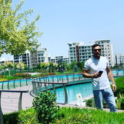  ,   Emir, 32 ,   ,   