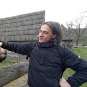  ,   Roberto, 39 ,   c 