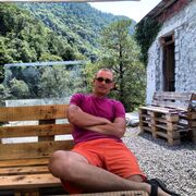  ,   Kyrylo, 33 ,     