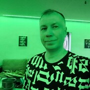  ,   Nik, 38 ,   ,   