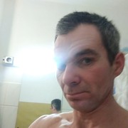  ,   Robert, 48 ,   
