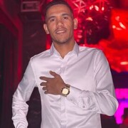 ,  Yassine, 30