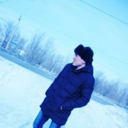  ,   Adlet, 32 ,   