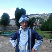  ,   Alex, 66 ,   ,   