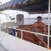  ,   Armen, 40 ,   