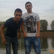  ,   GDenea, 32 ,  