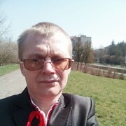  -,   Vasil, 35 ,   