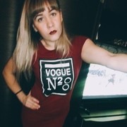  ,   Julia, 35 ,   ,   , c 
