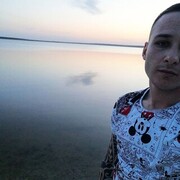  ,  Max, 27