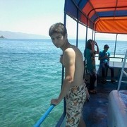  ,   Garik, 31 ,   