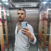  ,   Ali, 42 ,   ,   