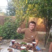  --,   Zoir, 37 ,     