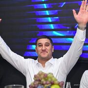  ,   Hayk, 31 ,   ,   