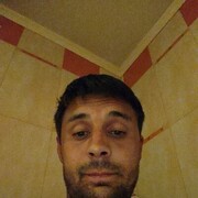  ,  Russell, 37