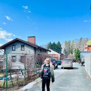  ,   Julia, 31 ,   ,   