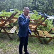  Frankfurt am Main,   , 28 ,   ,   