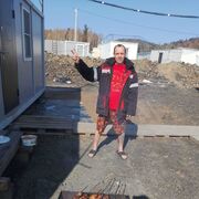  ,   Serge, 46 ,   ,   