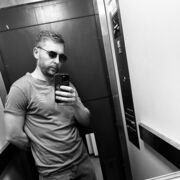  ,   Viktor, 33 ,   ,   