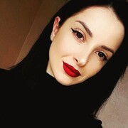  ,  Alina, 28