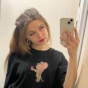  , 