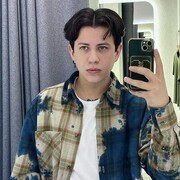  ,  Roman, 24