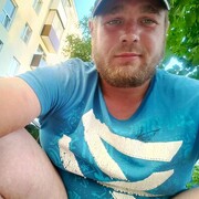 ,   Mikhail, 31 ,     , c 