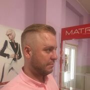  ,   Pavel, 38 ,   c 