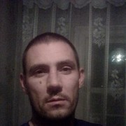  ,  Anton, 33