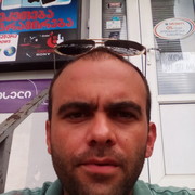  ,  Artur, 44