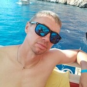  ,   Oleg, 45 ,   ,   