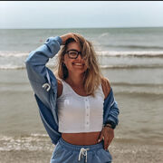  ,   Sofia, 25 ,   ,   