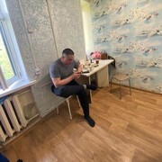  ,   Ruslan, 40 ,   ,   , c , 