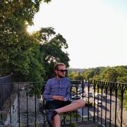  ,   Verski, 34 ,   ,   