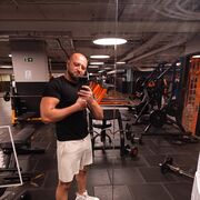  ,   Grigore, 33 ,   ,   