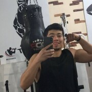 ,  Bekzod, 23