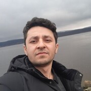  ,   Ali, 33 ,   ,   