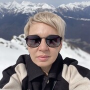  ,   Anna, 47 ,  