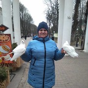  ,   Tamila, 35 ,  