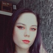  ,  Yulia, 22