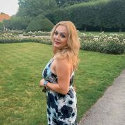  ,   Elena, 53 ,   c 