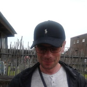  ,   Maxim, 45 ,   