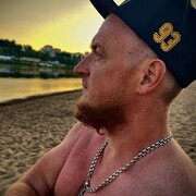  ,   Anton, 40 ,   ,   