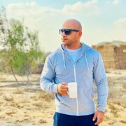  ,  Hamad, 28