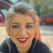  ,   Elena, 42 ,   c , 