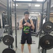   ,  Ali, 24