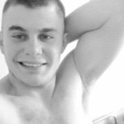  ,  Vlad, 28