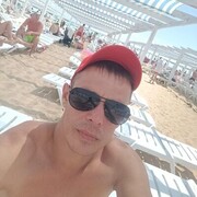  ,   Andrei, 39 ,   ,   